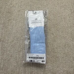 Alo Yoga Unisex Scrunch Socks Seashell Blue NWT